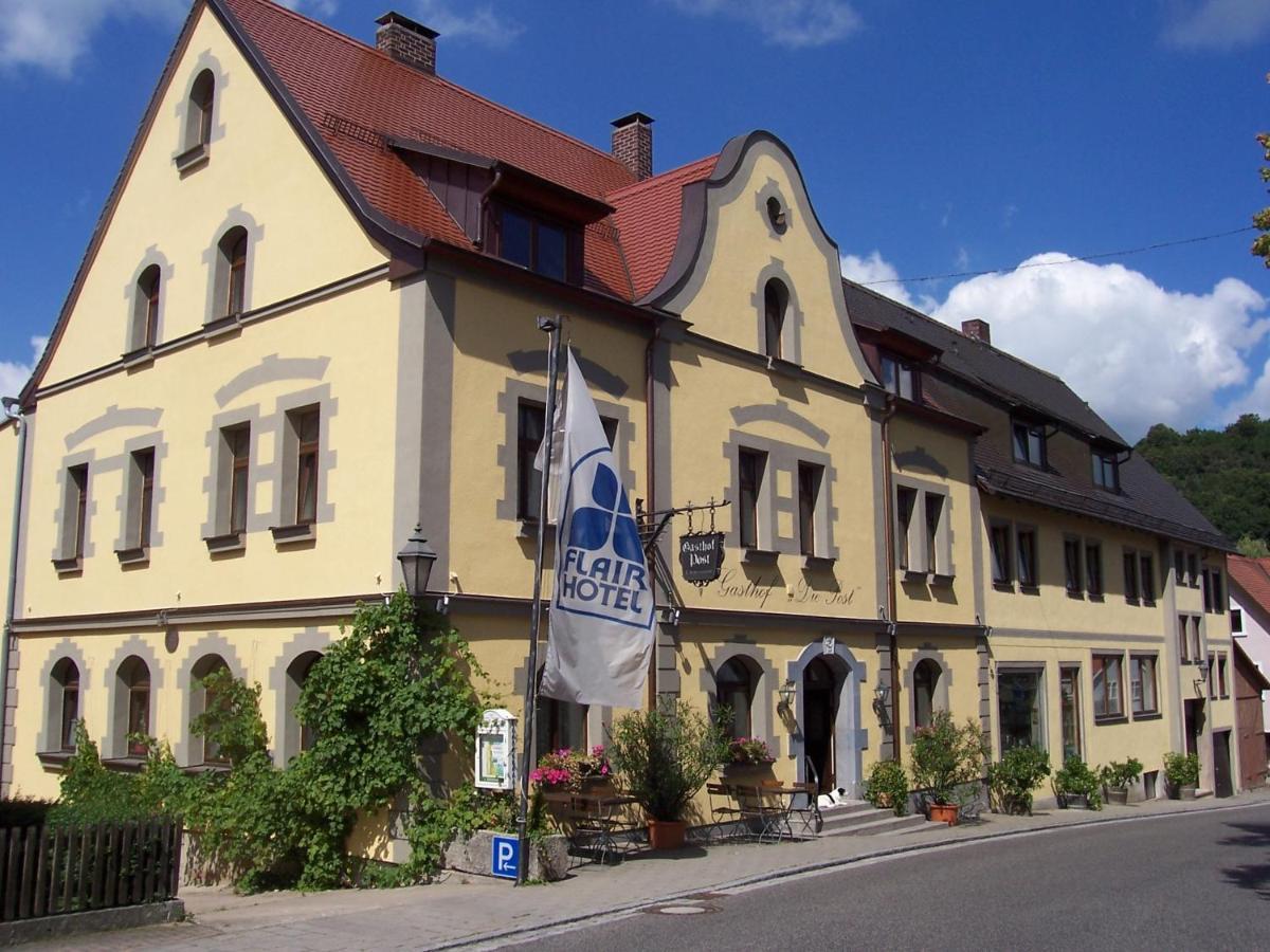 Hotel-Gasthof Die Post Brennerei Frankenhoehe Schillingsfuerst ภายนอก รูปภาพ
