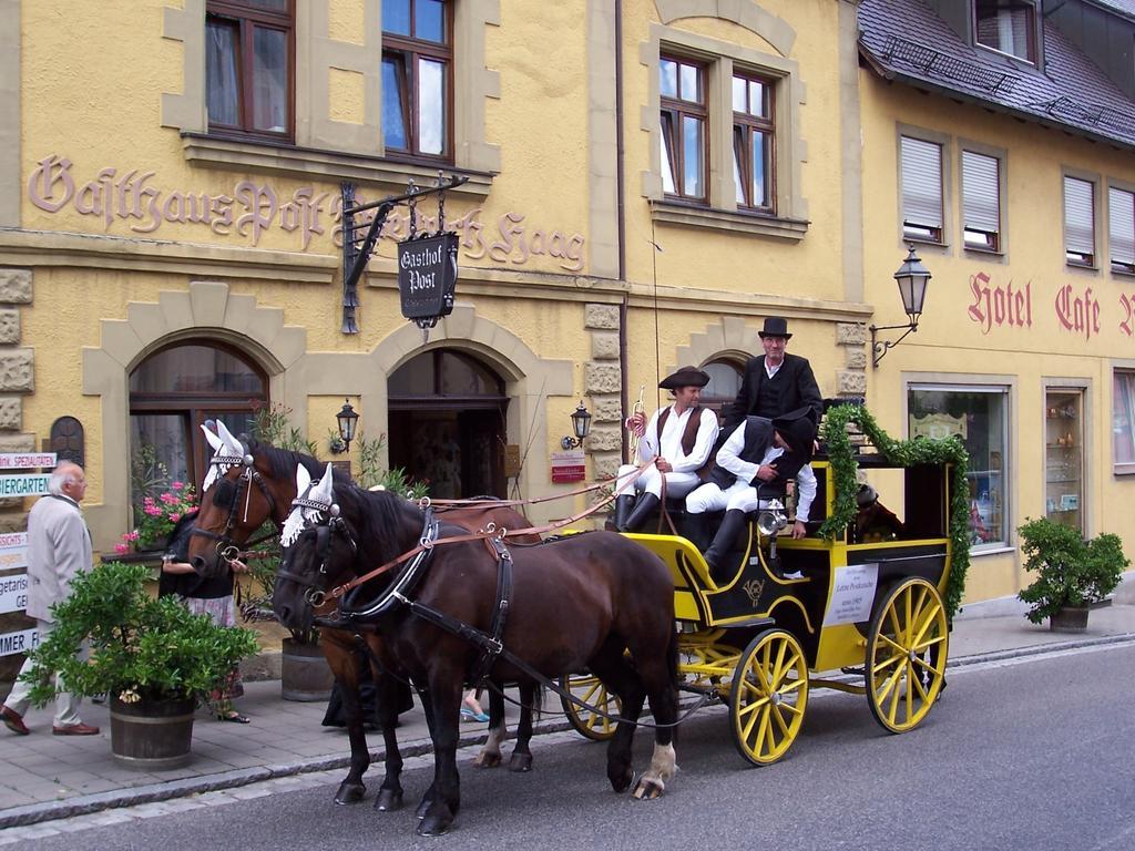 Hotel-Gasthof Die Post Brennerei Frankenhoehe Schillingsfuerst ภายนอก รูปภาพ