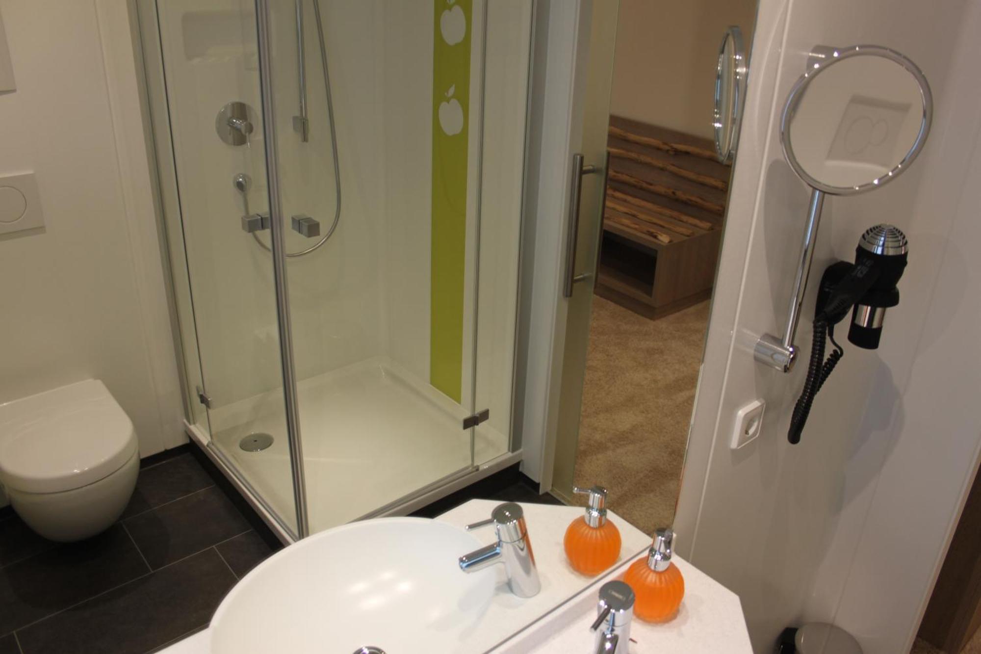 Hotel-Gasthof Die Post Brennerei Frankenhoehe Schillingsfuerst ห้อง รูปภาพ
